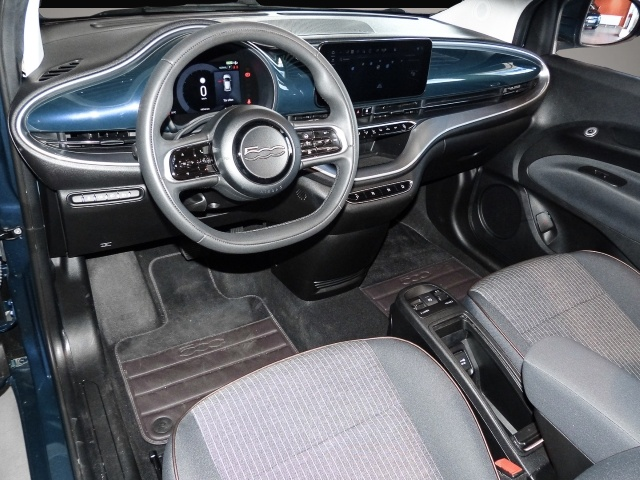 Fiat 500e (02/2023, ELECTRIC)