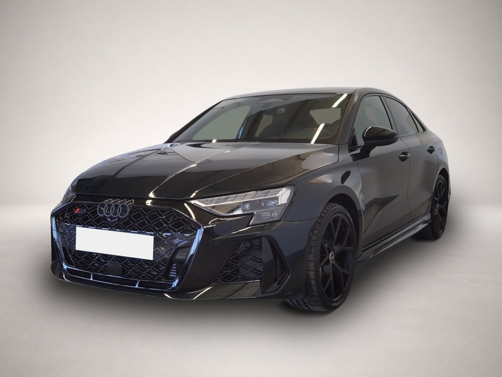 Audi RS3 (05/2026, Benzin)