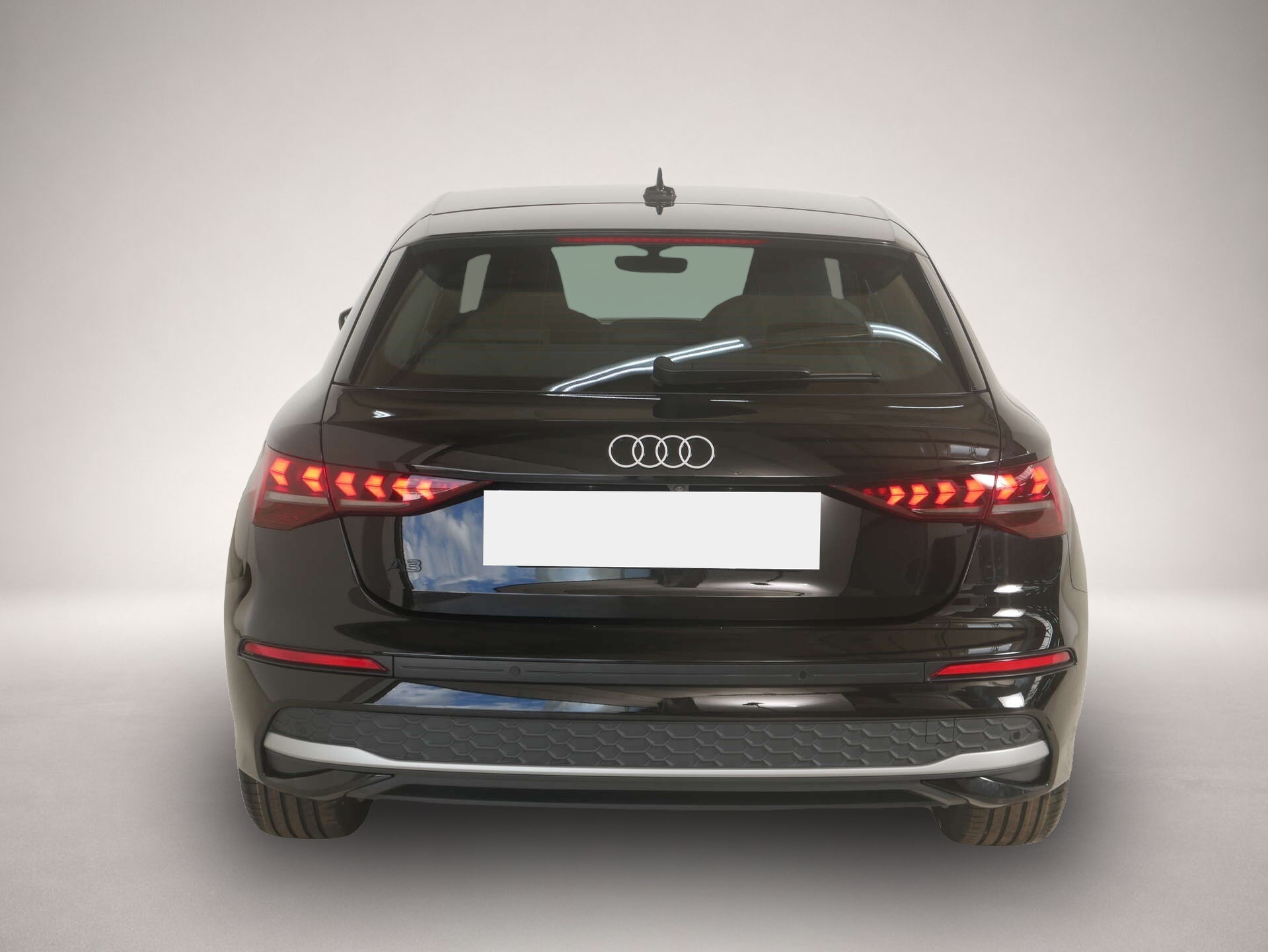 Audi A3 (09/2025, Benzin)