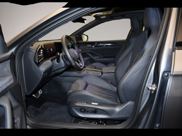 Volkswagen Passat Variant (08/2025, Hybrid (Benzin/Elektro))