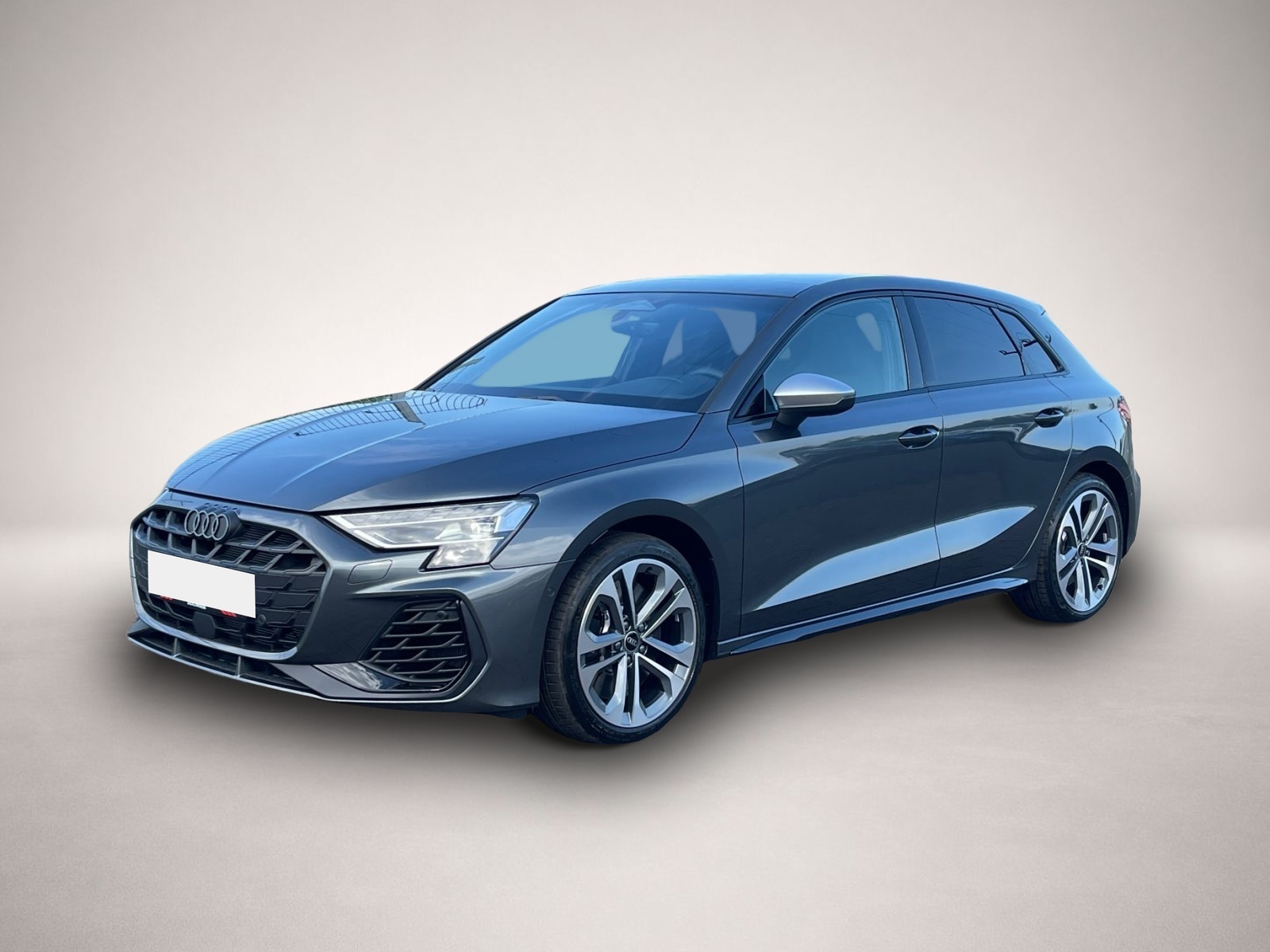 Audi quattro (06/2026, Benzin)