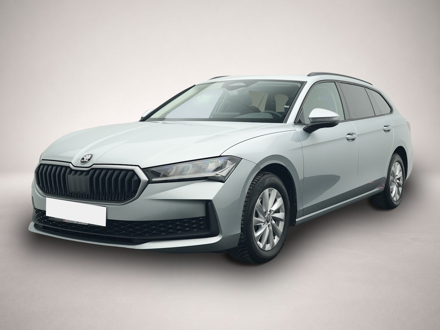 Skoda Superb (06/2025, Benzin)