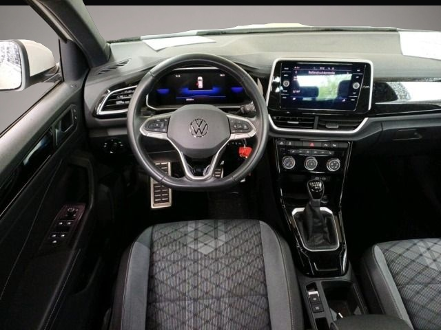 Volkswagen T-Roc (04/2024, Benzin)