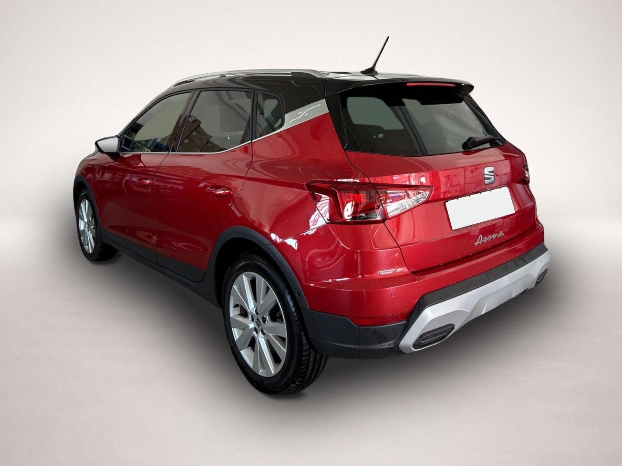 Seat Arona (06/2023, Benzin)
