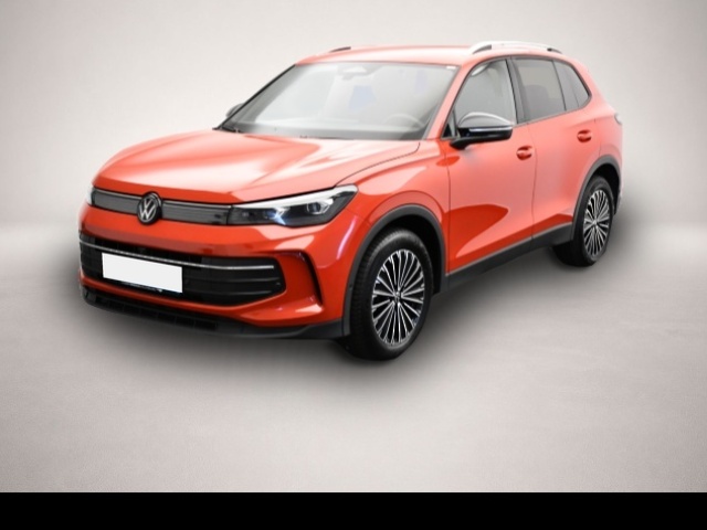 Volkswagen Tiguan (10/2025, )