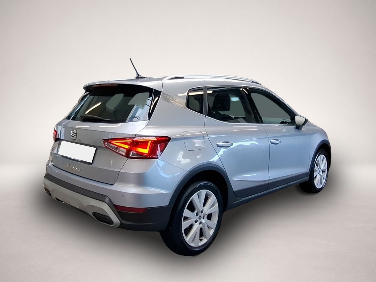 Seat Arona (02/2023, Benzin)