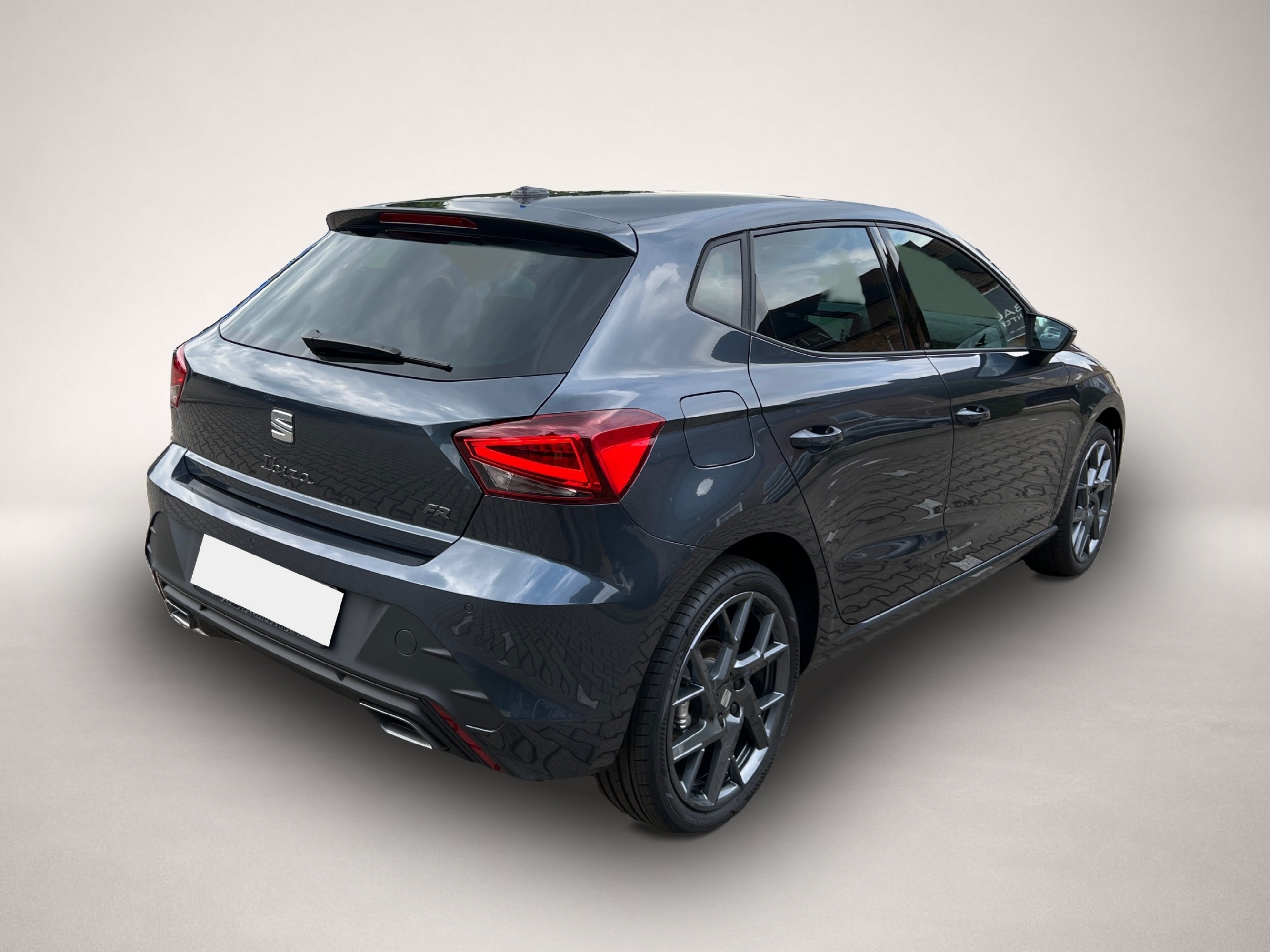 SEAT Ibiza, image 5 of 5