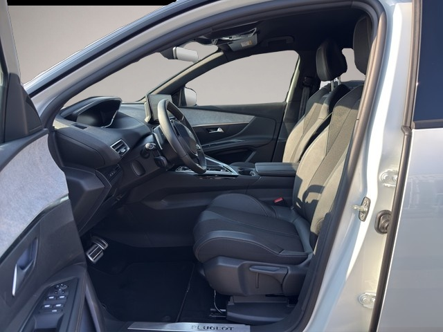 Peugeot 3008 (03/2024, Benzin)