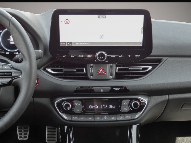 Hyundai i30 (09/2025, Benzin)