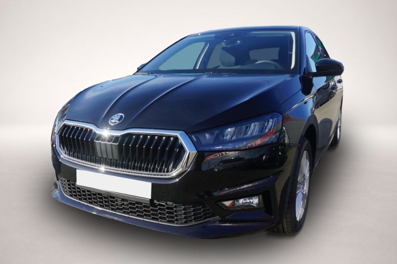 Skoda Fabia (11/2025, Benzin)
