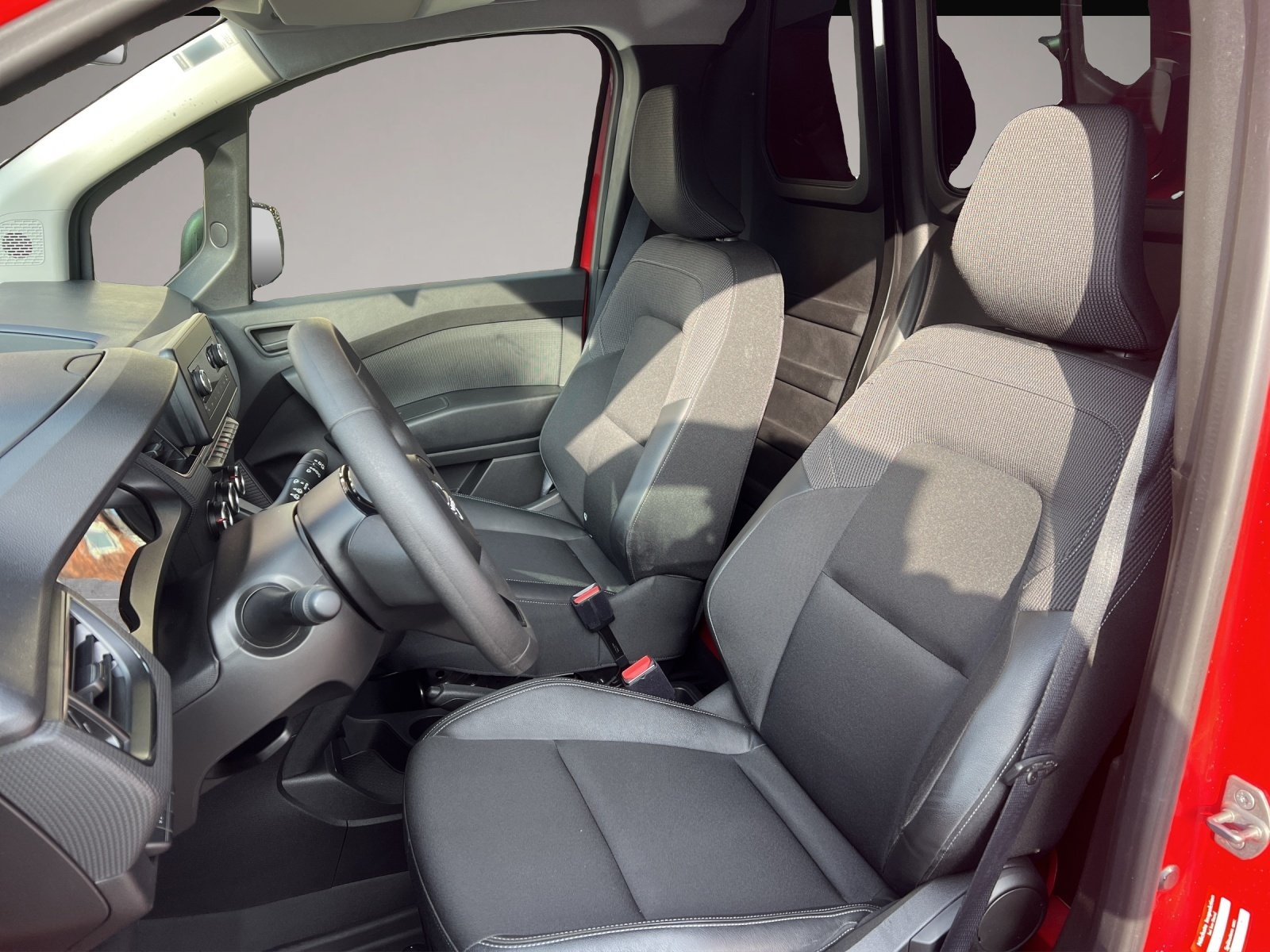 Nissan Townstar (01/2023, Benzin)