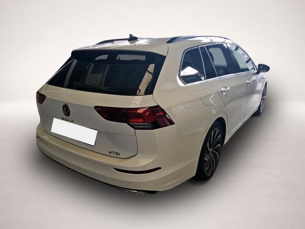 Volkswagen Golf (04/2024, Benzin)