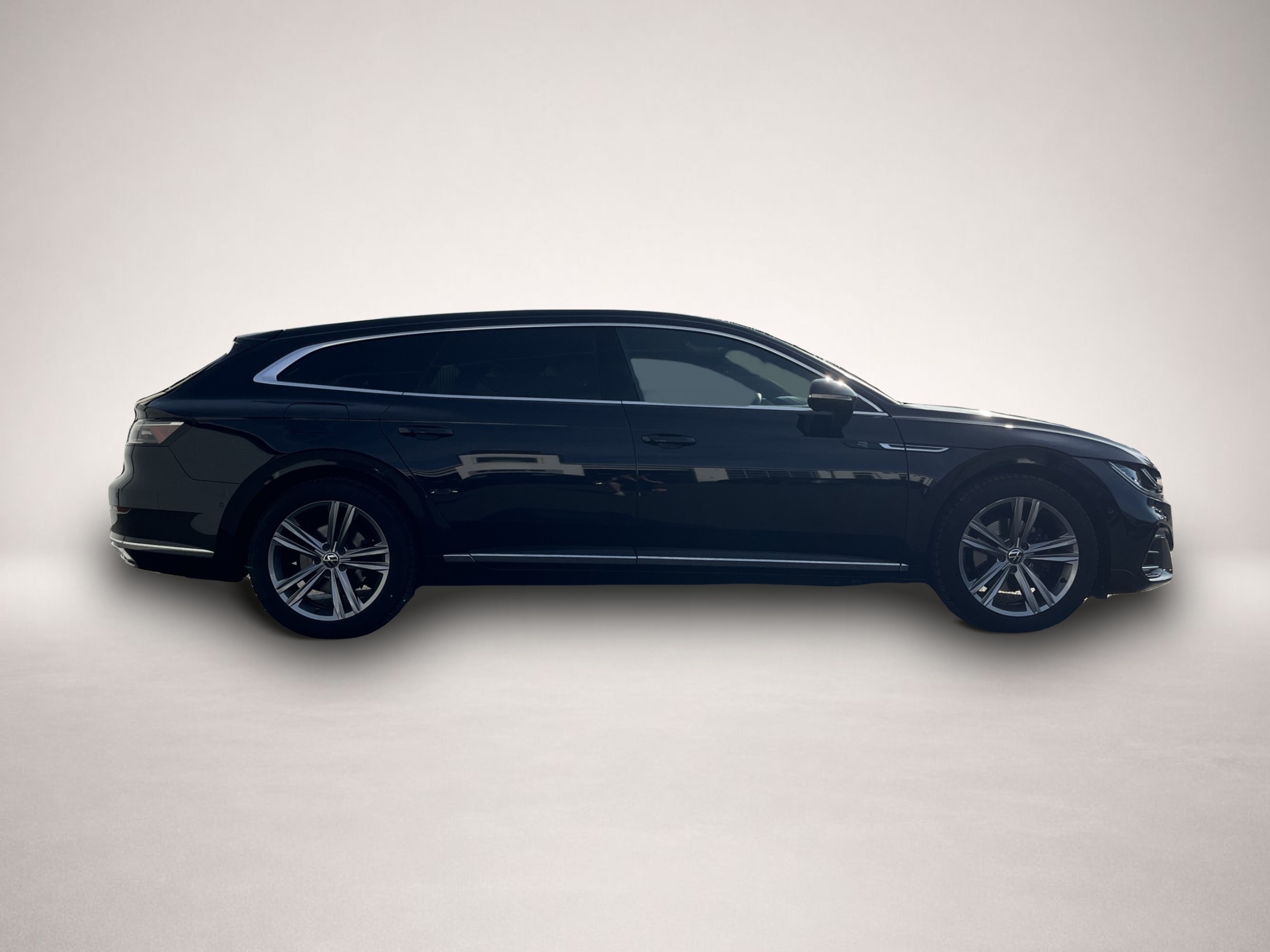 Volkswagen Arteon (11/2021, Benzin)