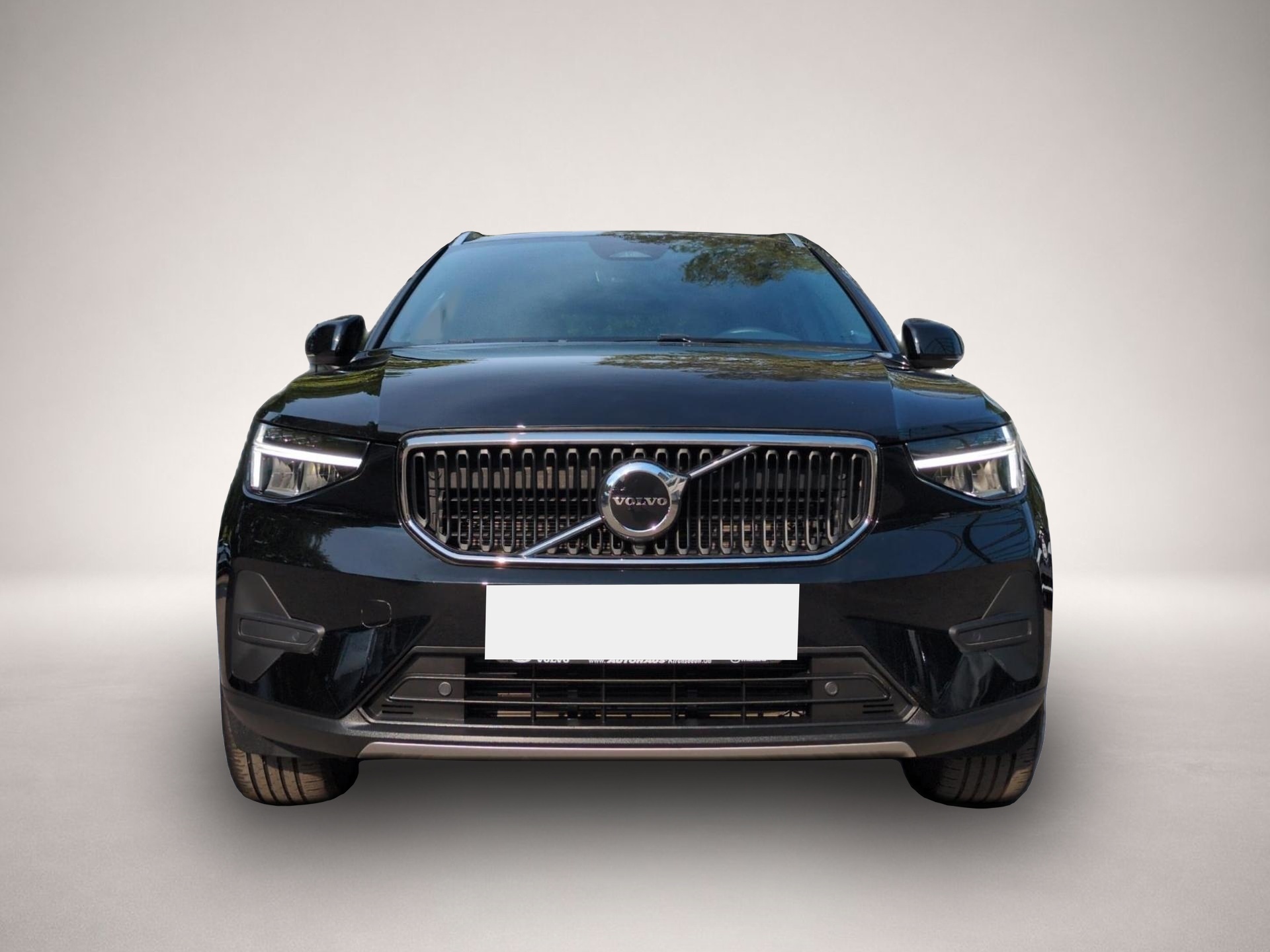 Volvo XC40 (10/2022, Benzin)