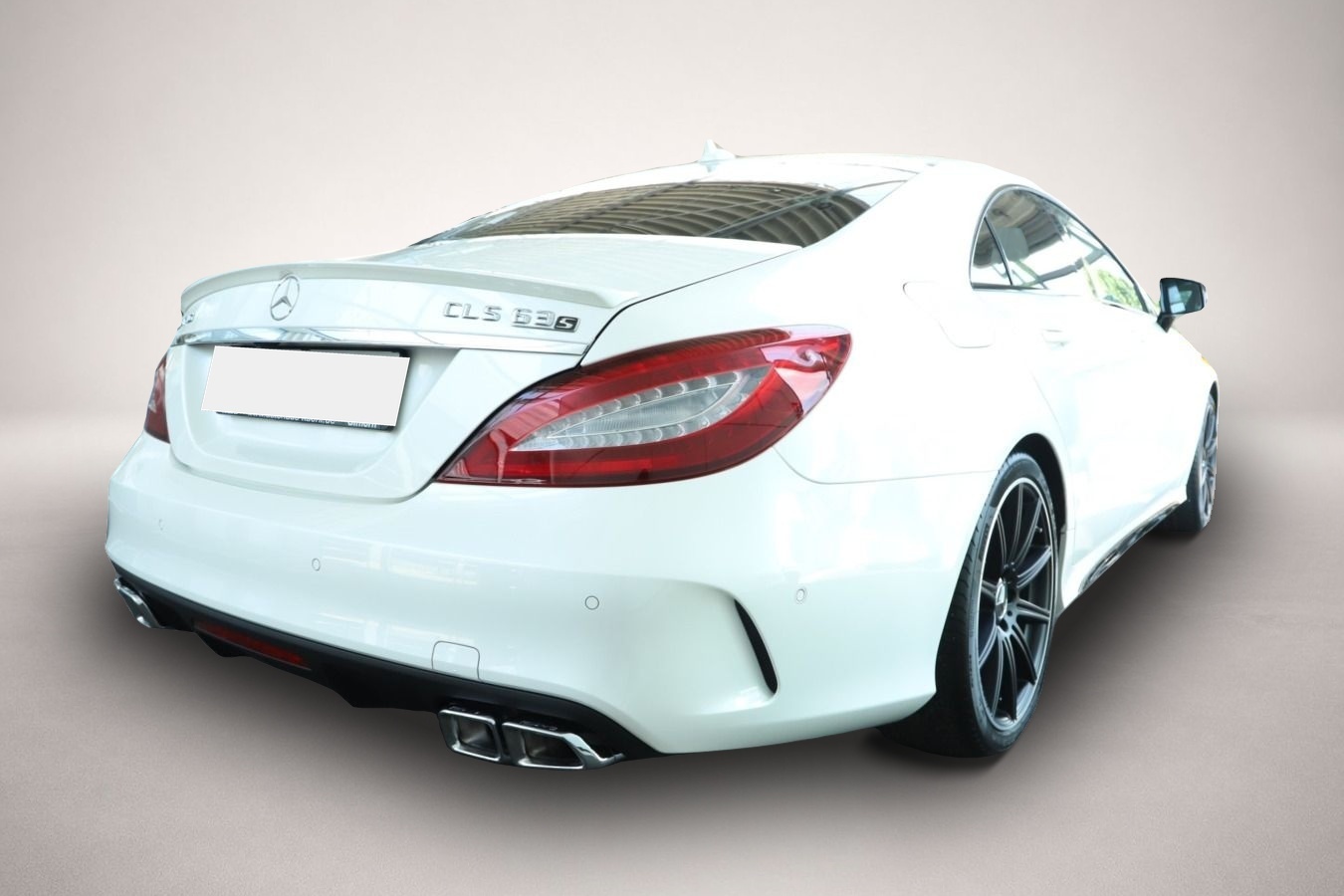 Mercedes-Benz CLS 63 AMG (04/2016, Benzin)