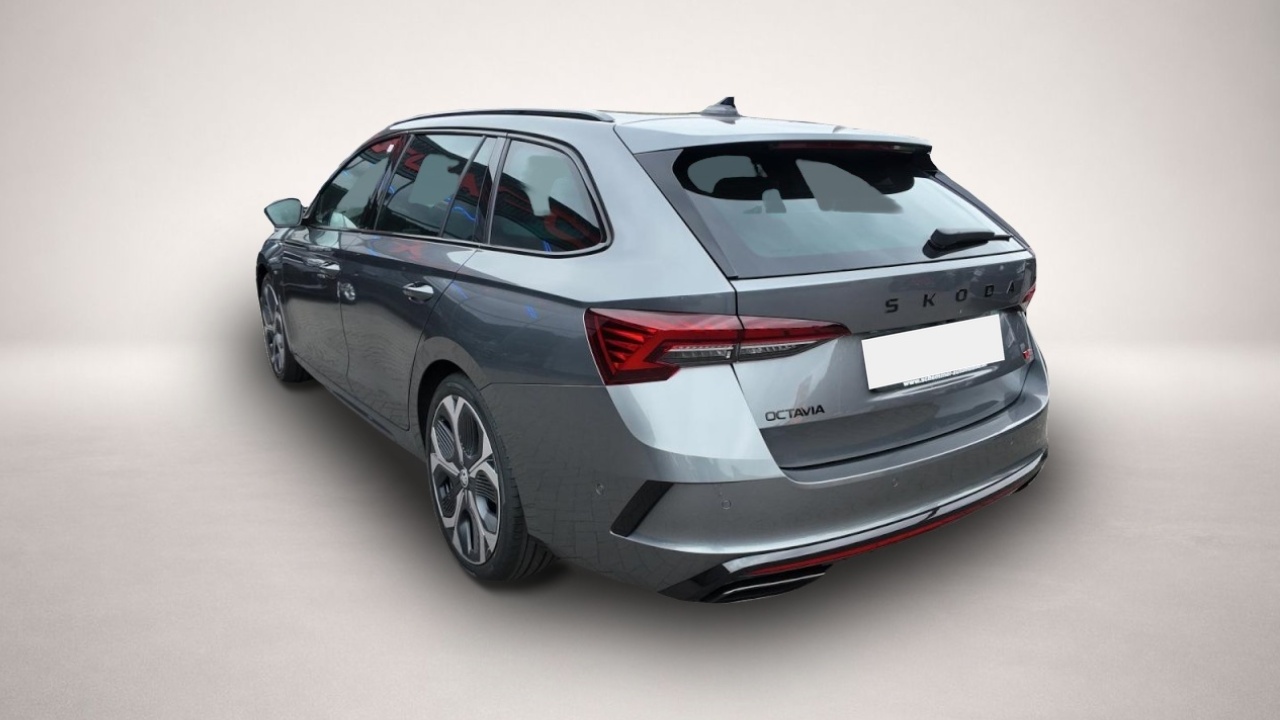 Skoda Octavia (02/2026, Benzin)