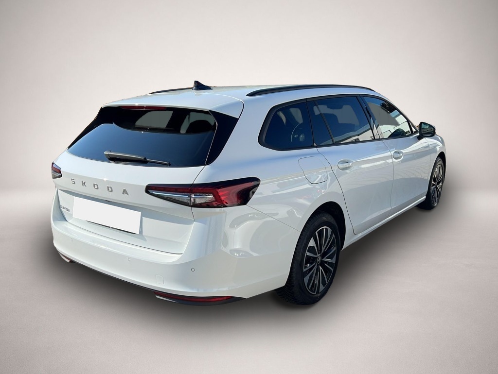 Skoda Superb (09/2025, Diesel)