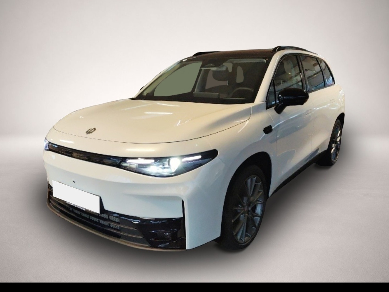 Leapmotor C10
