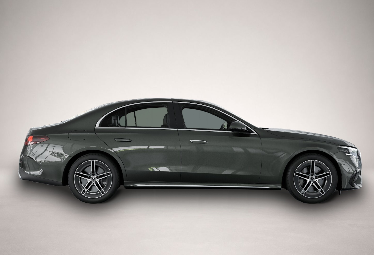 Mercedes-Benz E 300 (09/2025, Hybrid (Diesel/Elektro))