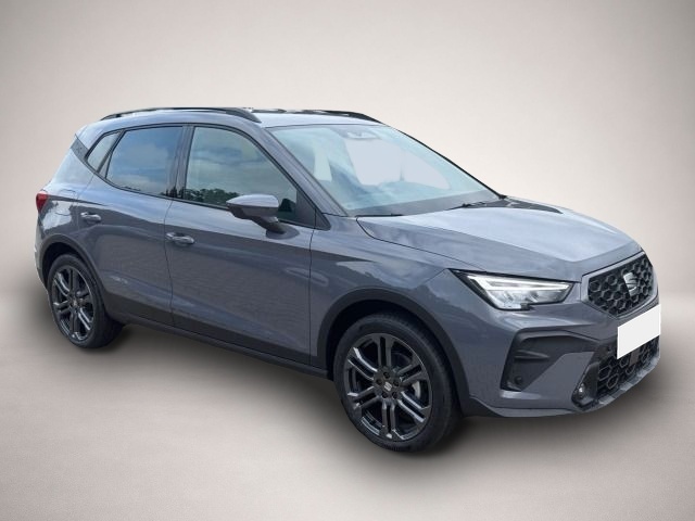 SEAT Arona, image 2 of 6