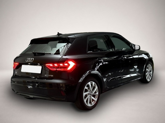 Audi A1 (06/2025, Benzin)