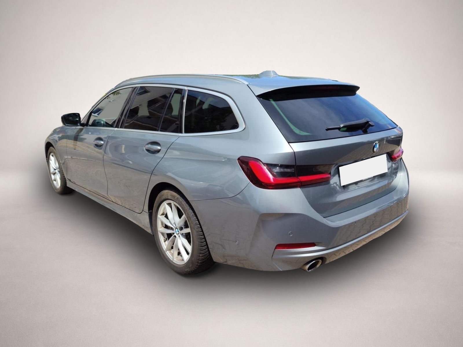 BMW 318 (01/2024, Diesel)