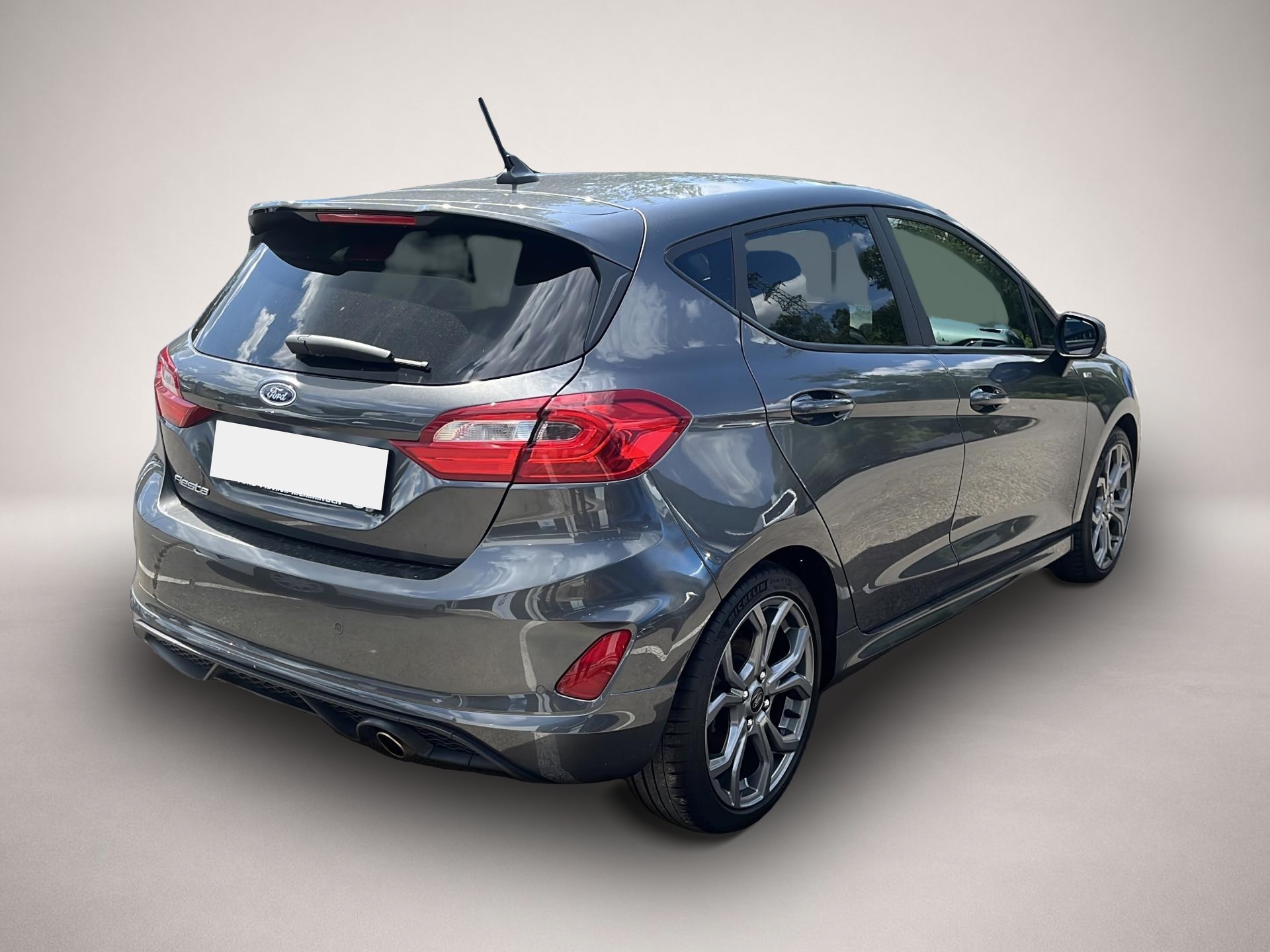 Ford Fiesta (05/2020, Benzin)