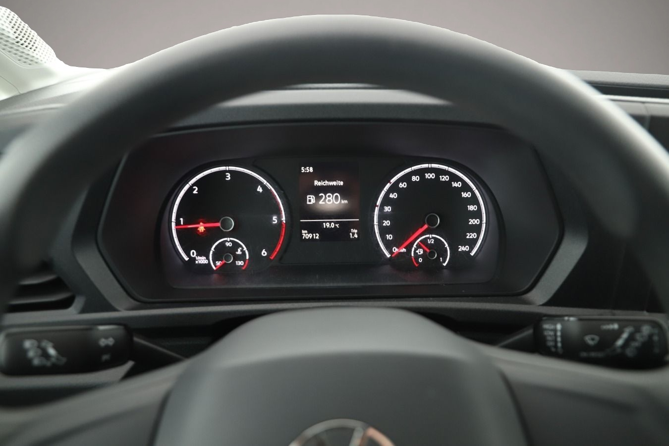 Volkswagen Other (12/2021, Diesel)