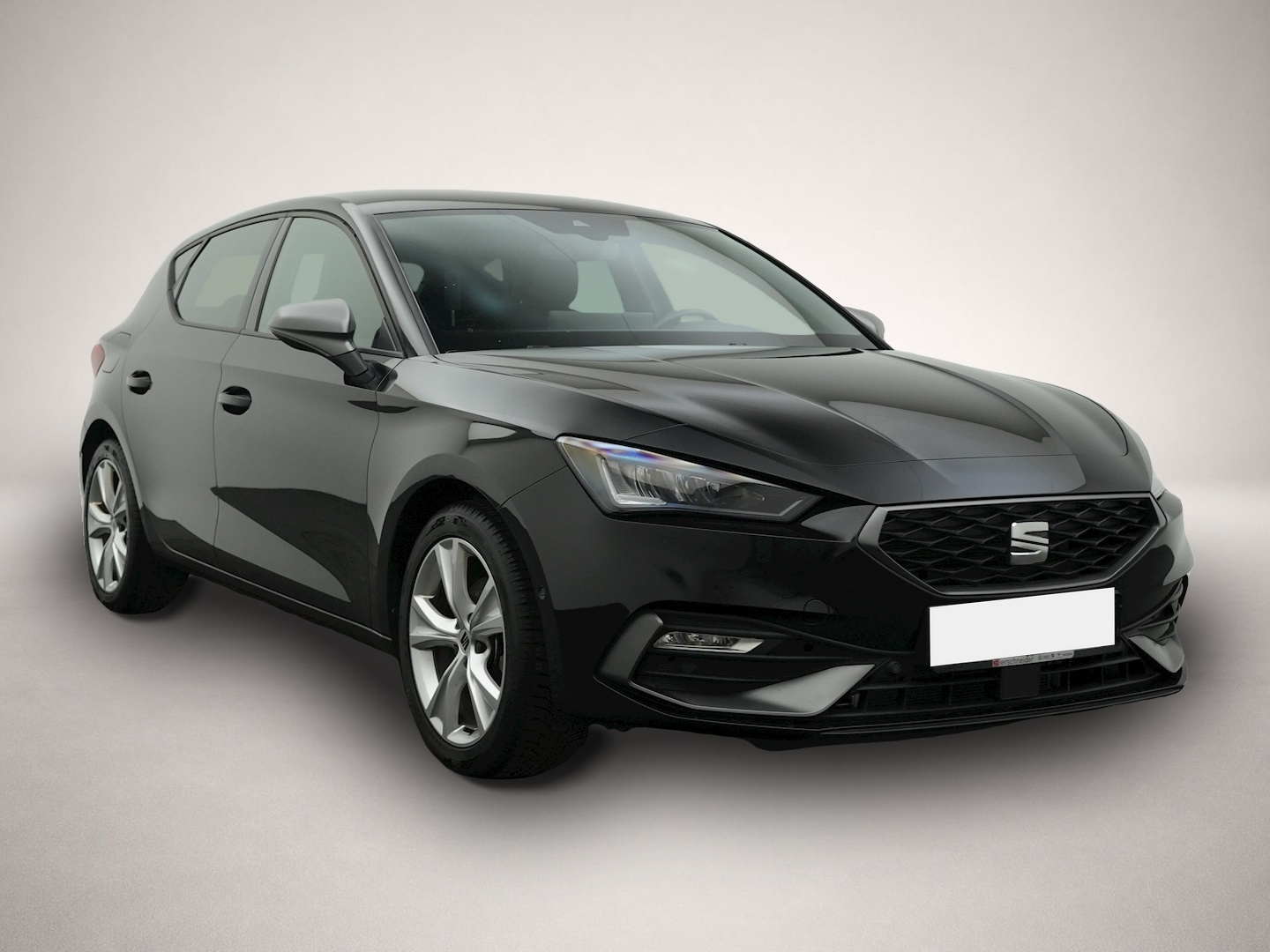 Seat Leon (08/2025, Benzin)