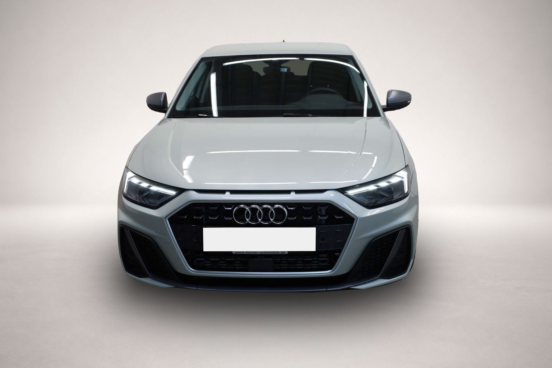 Audi A1 (05/2025, Benzin)