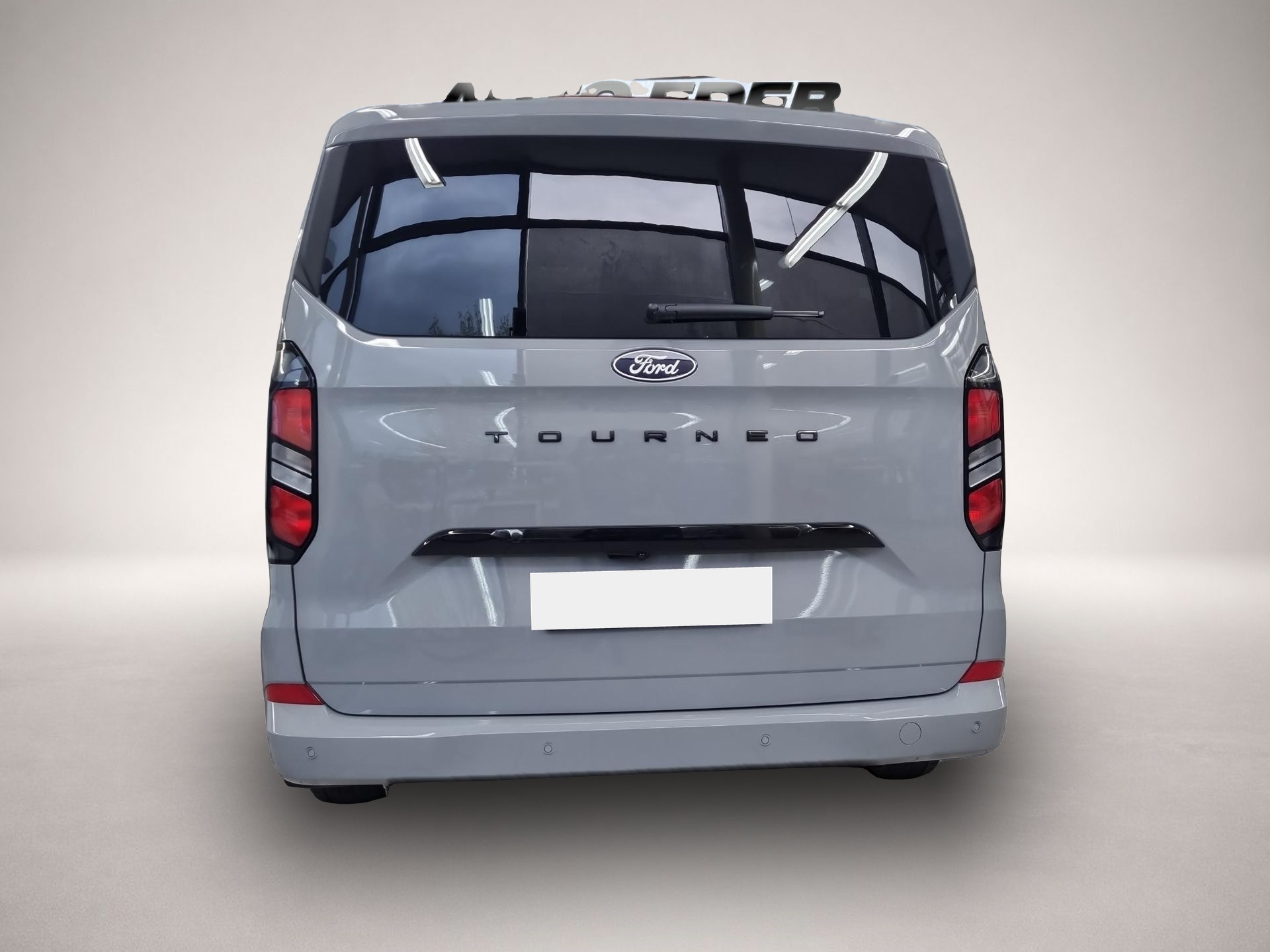 Ford Tourneo Custom (01/2026, Diesel)