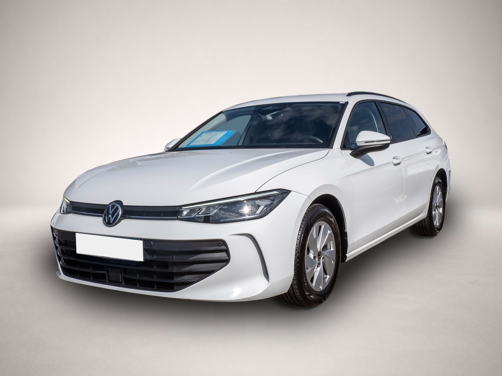 Volkswagen Passat (05/2024, Benzin)