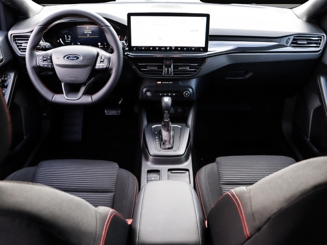 Ford Focus (01/2026, Benzin)
