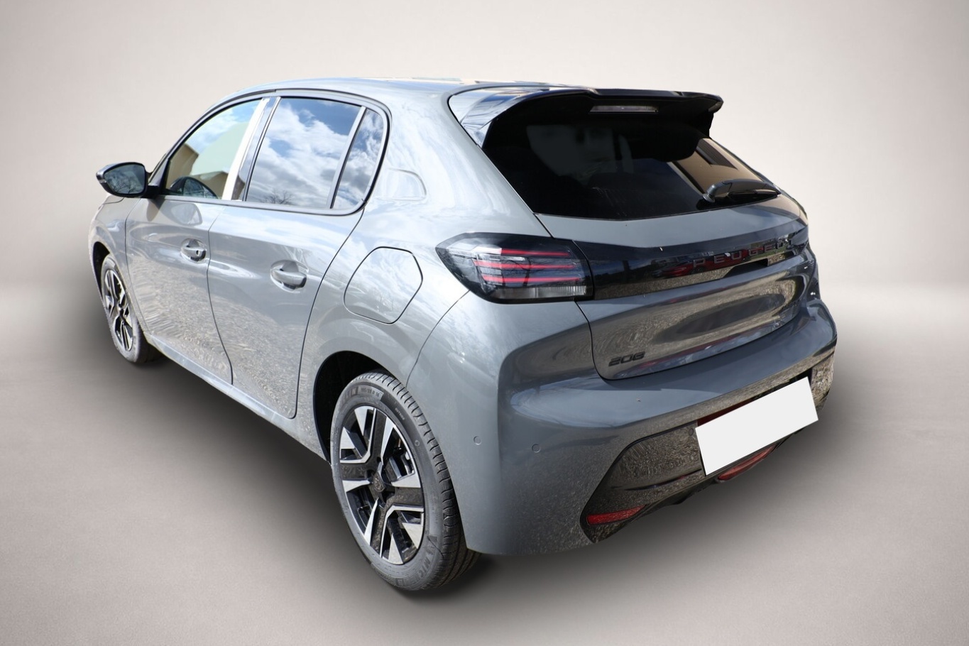 Peugeot 208 (11/2025, Benzin)