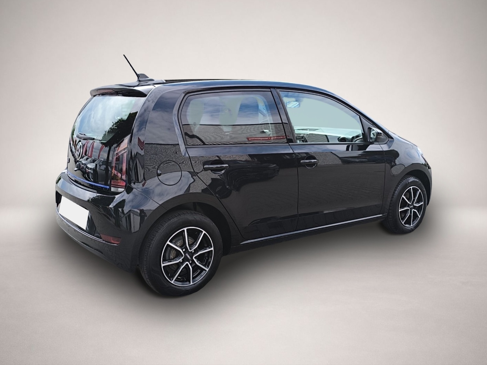 Volkswagen e-up! (04/2022, ELECTRIC)