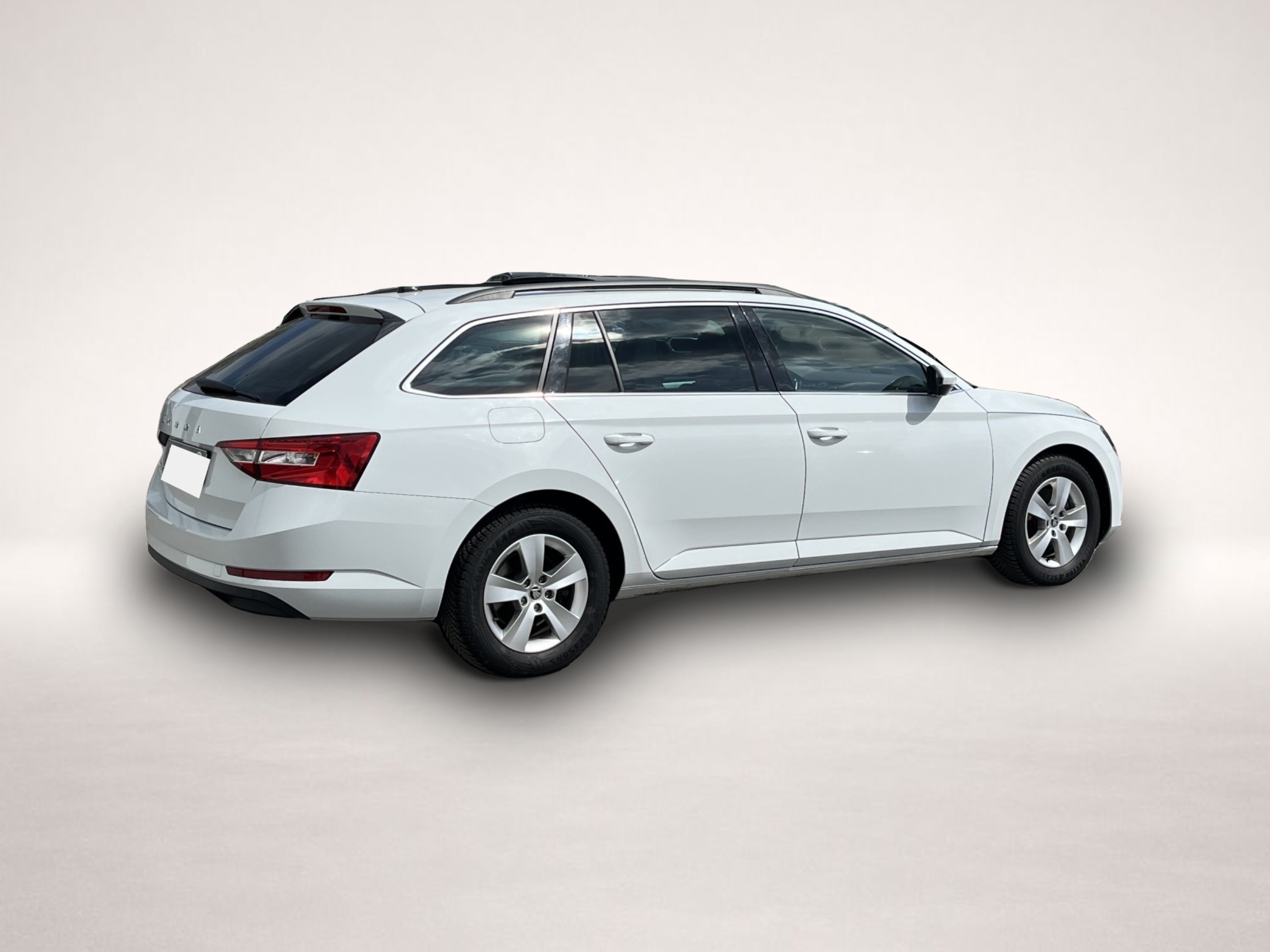 Skoda Superb (02/2022, Diesel)