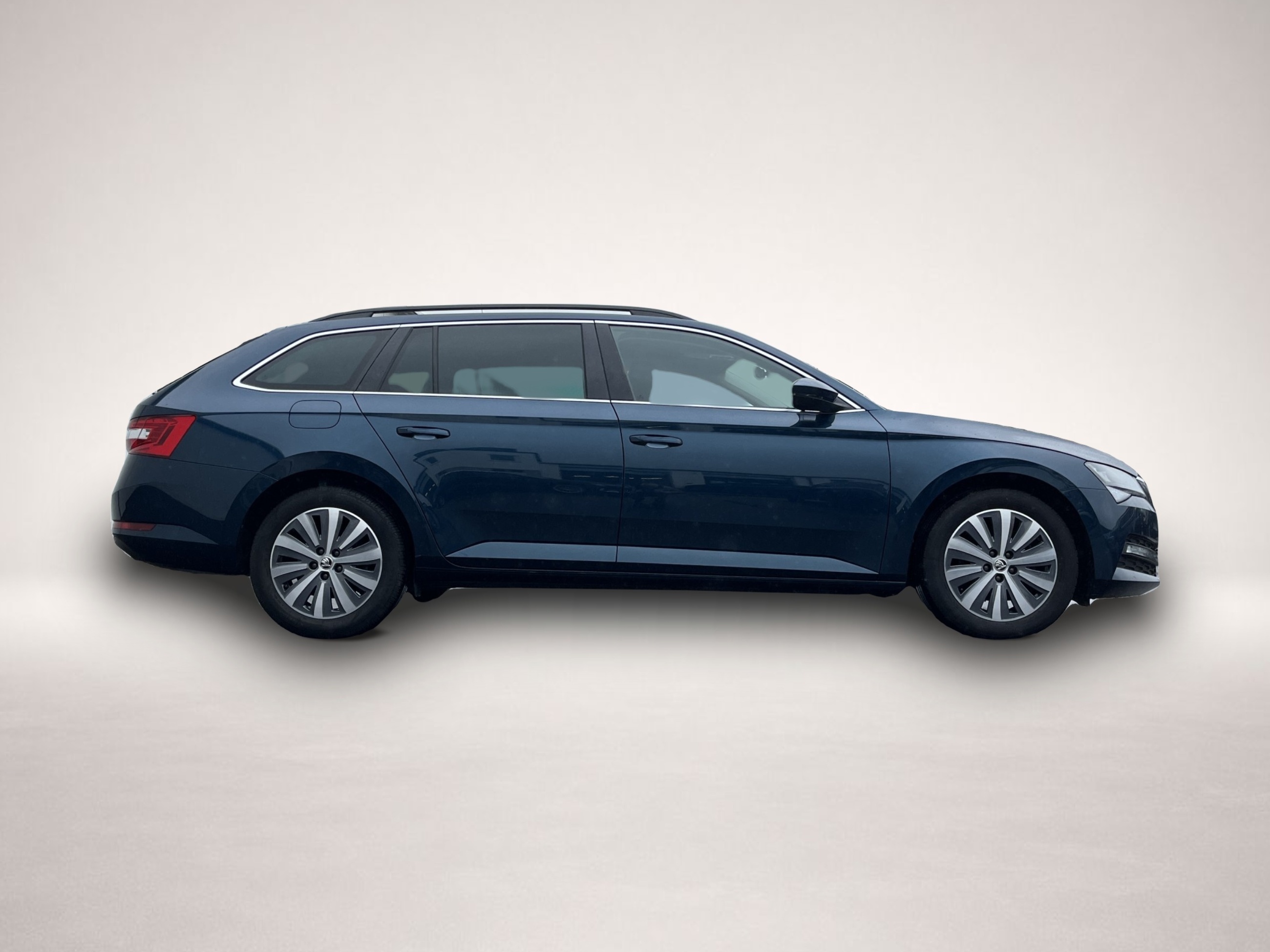 Skoda Superb (09/2022, Diesel)