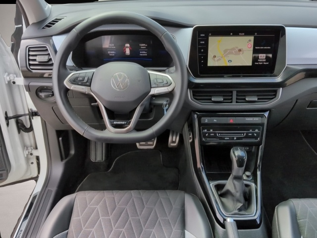 Volkswagen T-Cross (11/2025, Benzin)