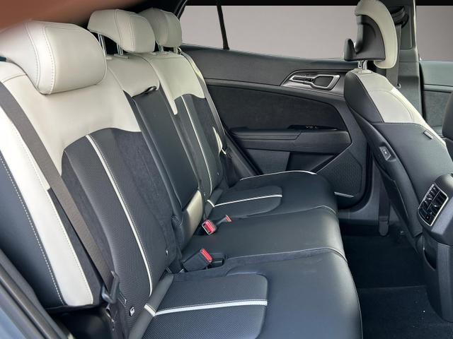 KIA Sportage (03/2026, Benzin)