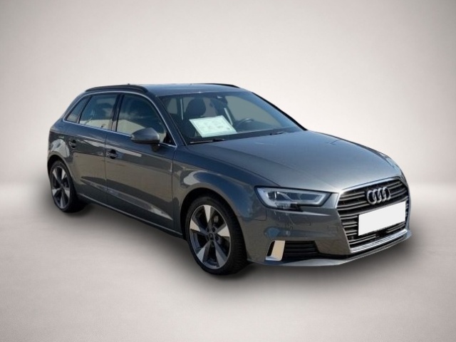 Audi A3 (07/2018, Benzin)