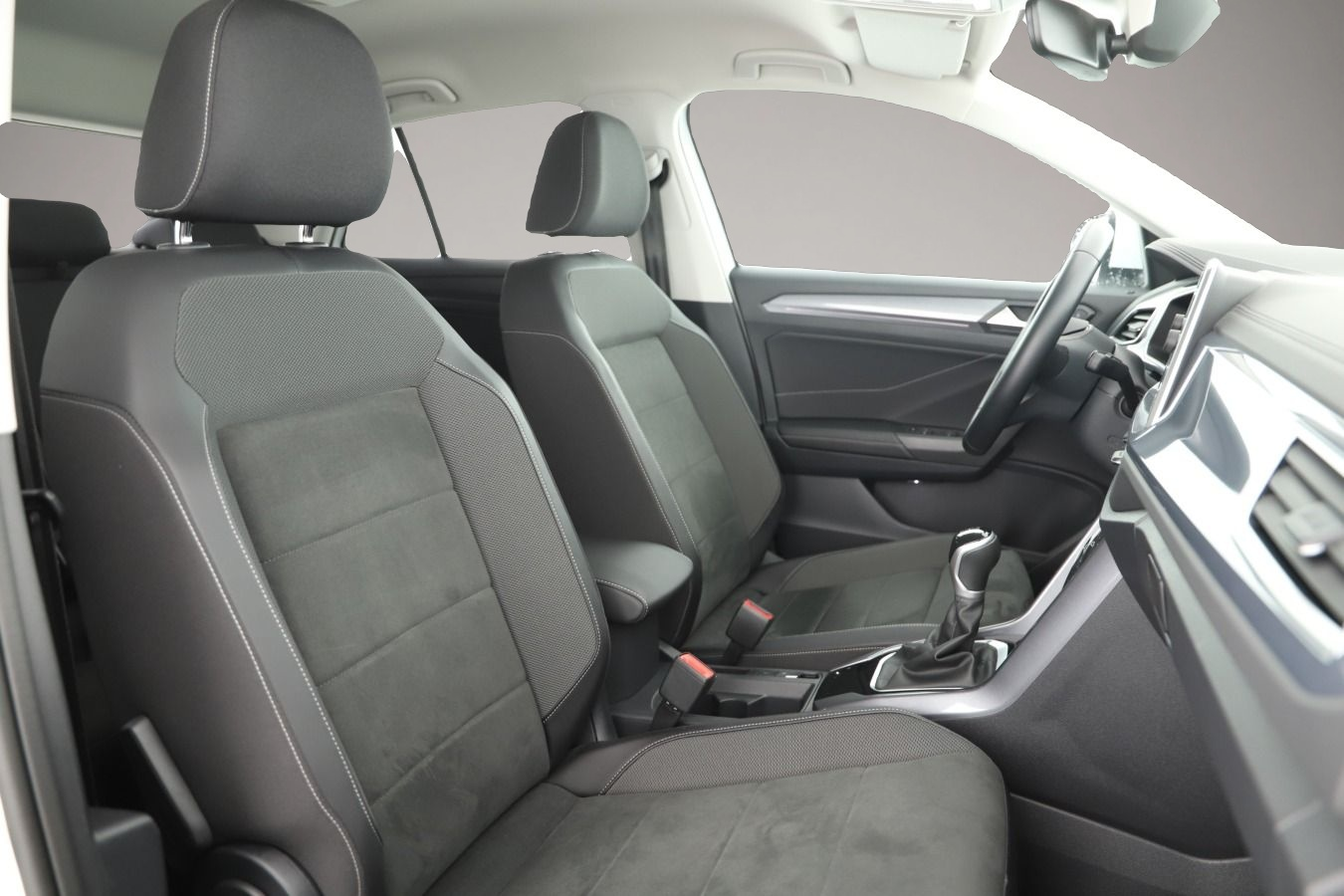 Volkswagen T-Roc (05/2022, Benzin)