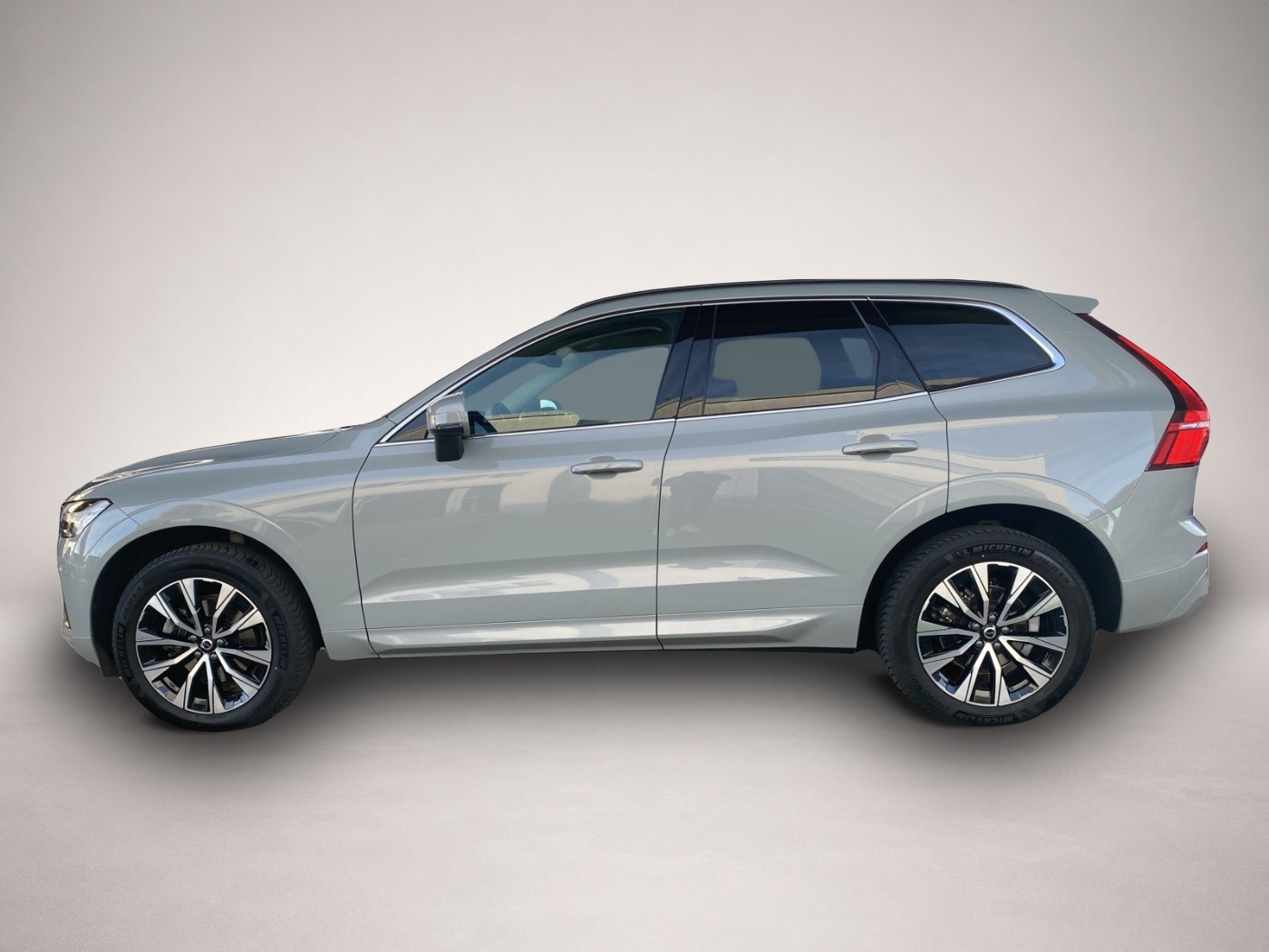 Volvo XC60 (10/2024, Benzin)