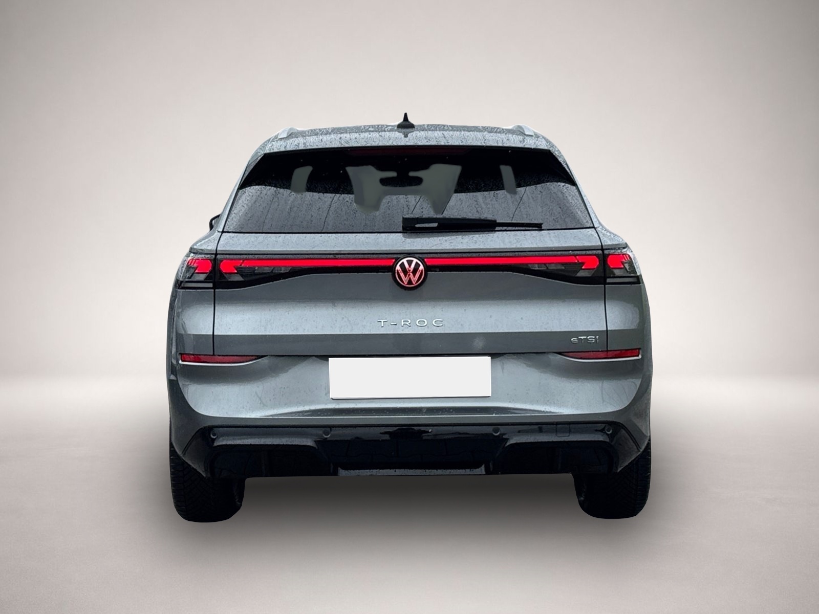 Volkswagen T-Roc (05/2026, Benzin)