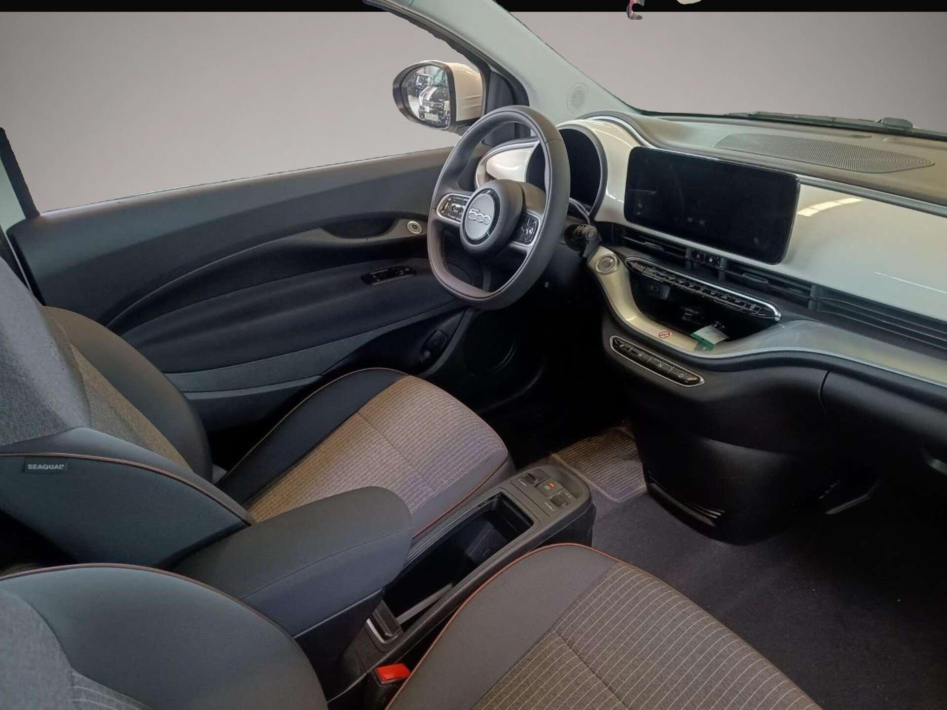 Fiat 500e (06/2022, ELECTRIC)