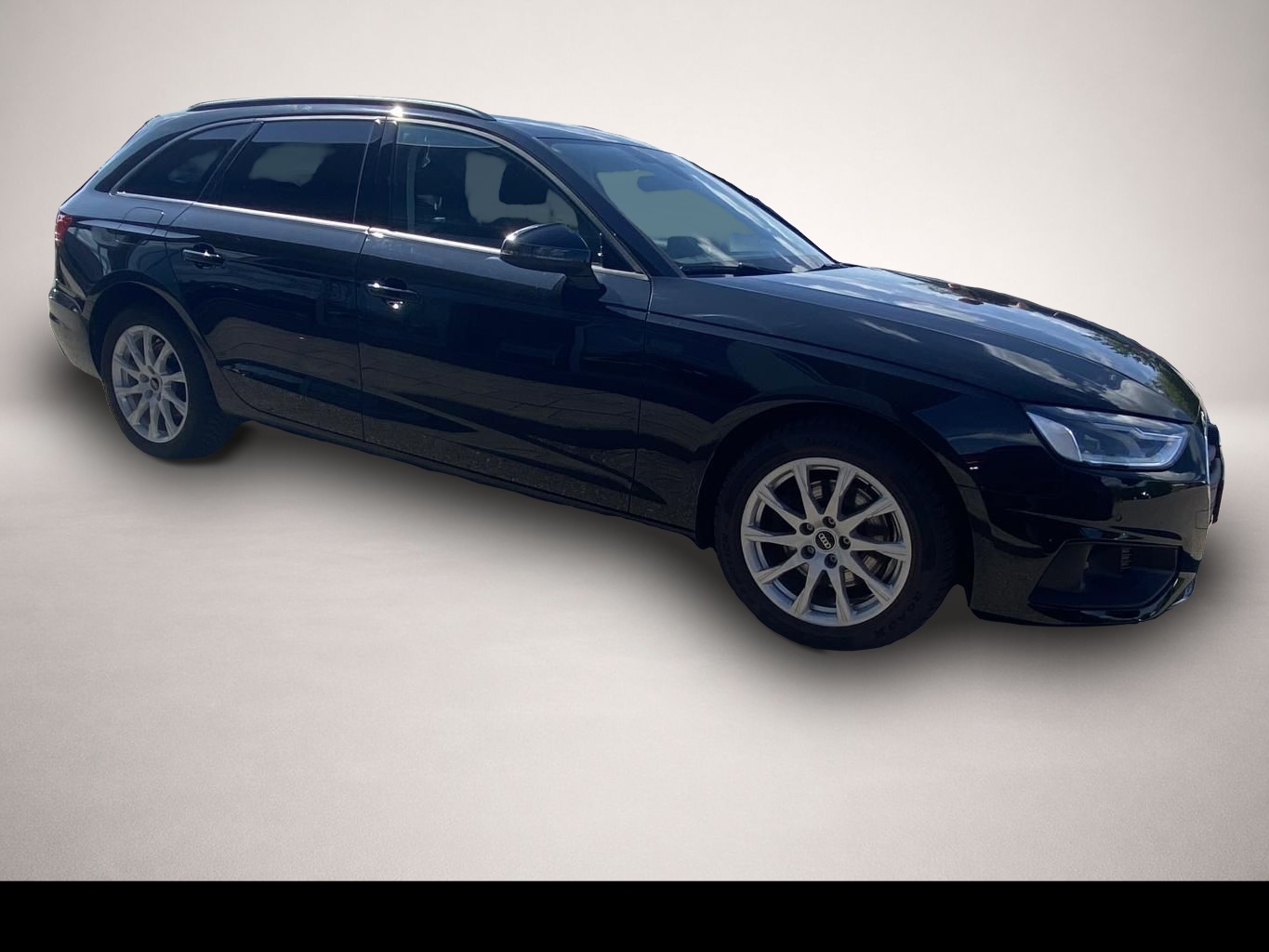 Audi A4 (08/2022, )