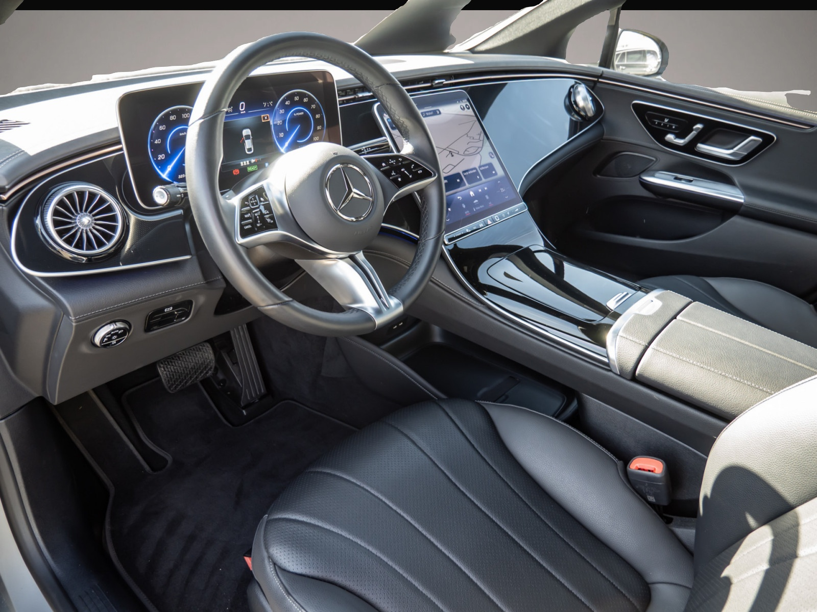 Mercedes-Benz EQE (07/2024, ELECTRIC)