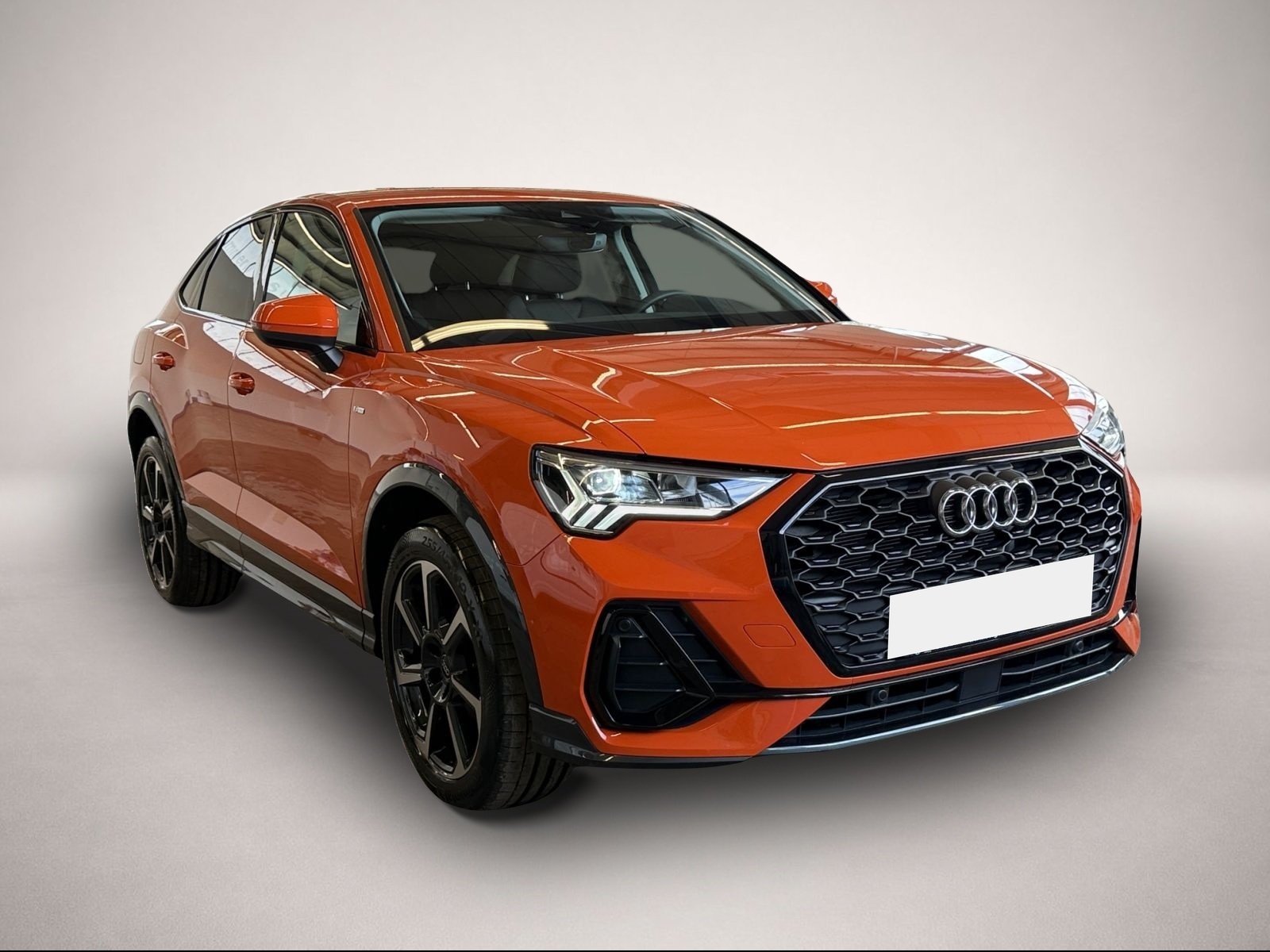 Audi Q3 (10/2025, )