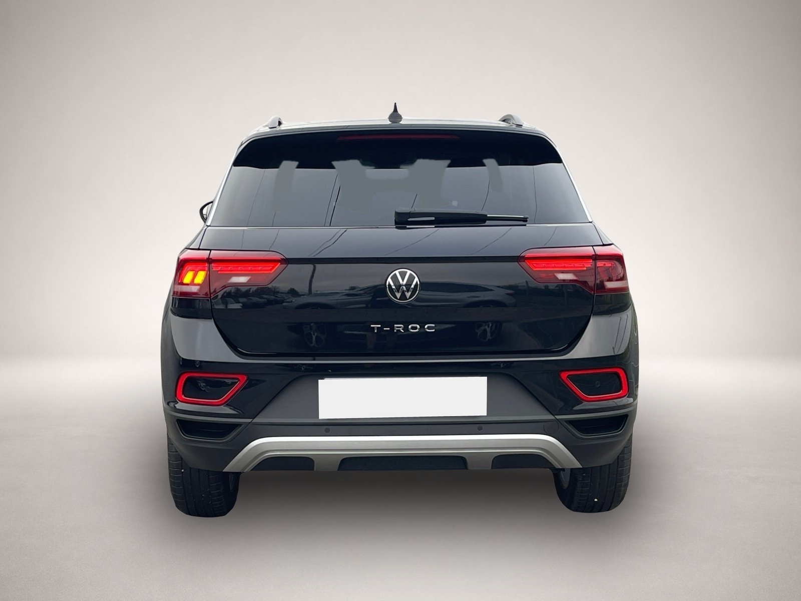 Volkswagen T-Roc (06/2025, Benzin)
