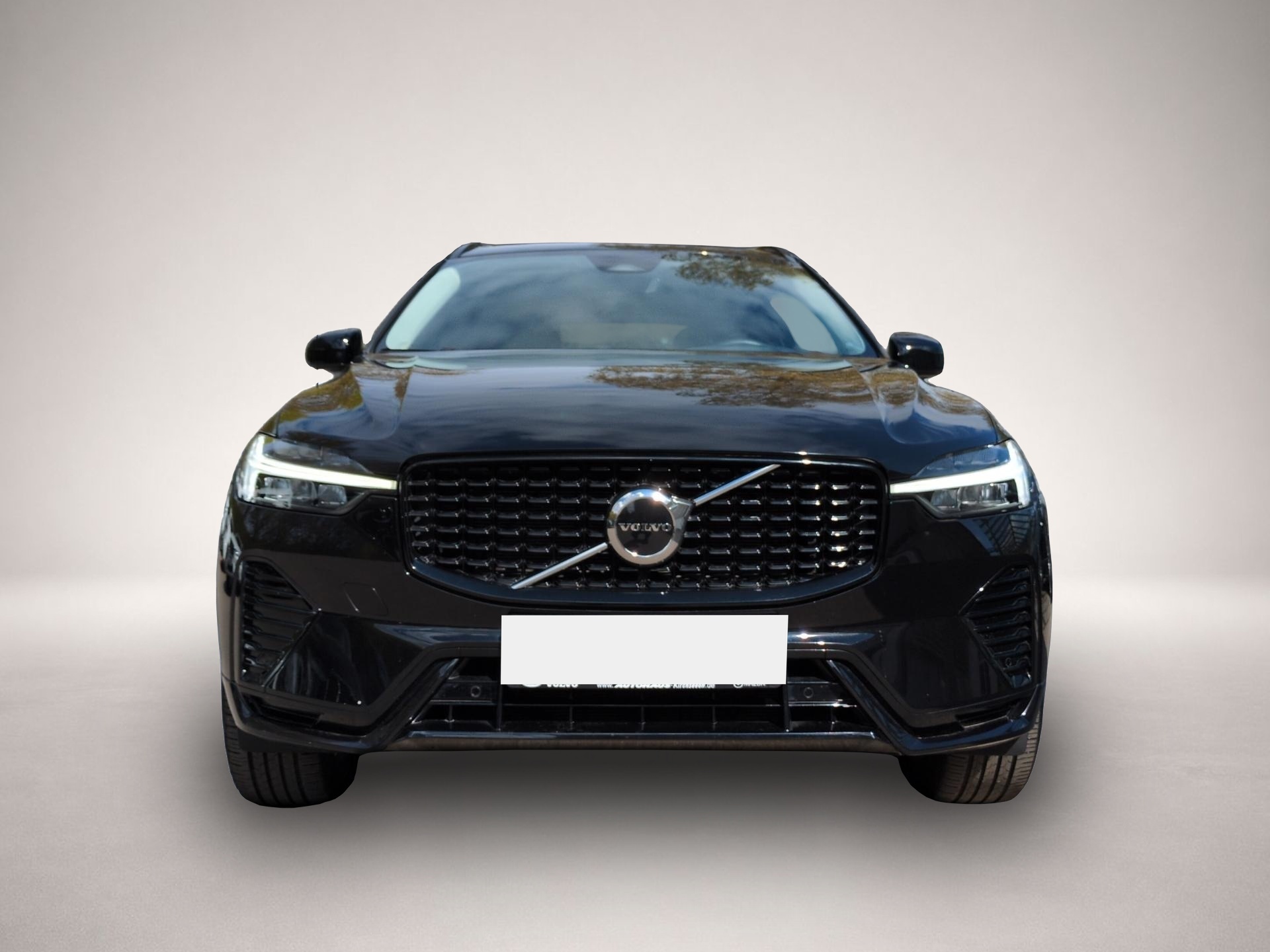 Volvo XC60 (01/2023, Benzin)