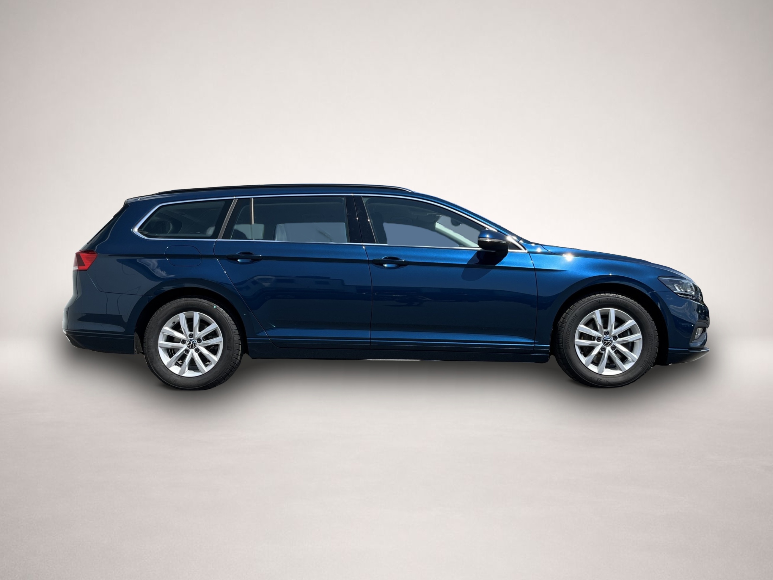 Volkswagen Passat Variant (02/2024, )